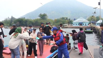 Warga Pulau Sebesi Berharap Wisatawan Kembali Ramai dengan Menurunnya Status Krakatau 