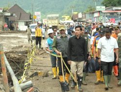 Tinjau Banjir Bandang Solok, Wapres RI Gibran Prioritaskan Pemulihan Lahan Pertanian Pasca Banjir Bandang di Kab. Solok