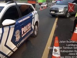 Contraflow Diberlakukan Mulai KM 21 Mengatasi Kemacetan Tol Jakarta-Cikampek