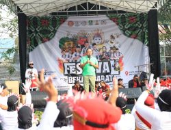 Lomba Gerak Jalan di Festival Bekasi Barat, Himpun Donasi Bantuan Bencana NTT Rp. 28 Juta
