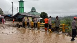 Dua Warga Belum Ditemukan Dalam Peristiwa Banjir Bandang di Solok, 9 Keluarga Terpaksa Mengungsi