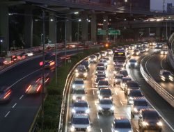 Senin Sore, Sejumlah Ruas Tol Dalam Kota dan Jakarta Cikampek Terpantau Padat
