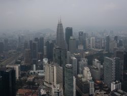 Kabut Asap Karhutla Ancam Kesehatan Masyarakat dan Mengganggu Ekonomi