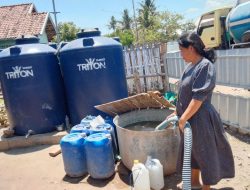 Imbas Kekeringan 9.349 Warga Sumbawa Barat Terdampak Krisis Air Bersih