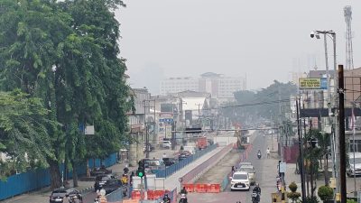 Kepulan Asap Mulai Menyasar Kota Medan, Seharian Matahari Tertutup Kabut