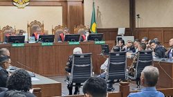 Mantan Jampidsus Didakwa Melakukan Pemerasan dan TPPU