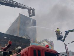 Diduga Akibat Korsleting Listrik, 3 Ruko di Suryakencana Bogor Kebakaran