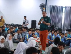 Tri Adhianto Sosialisasikan Peluang Kerja PSEL Kepada Siswa SMKN 1 dan SMKN 2 Kota Bekasi