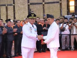 Asep Surya Atmaja Resmi Dilantik Jadi Bupati Bekasi